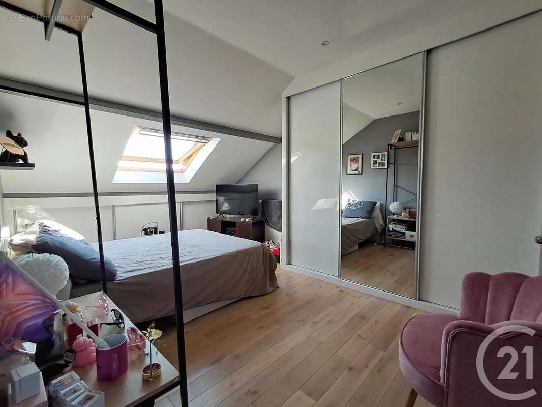 Maison à ORMESSON-SUR-MARNE