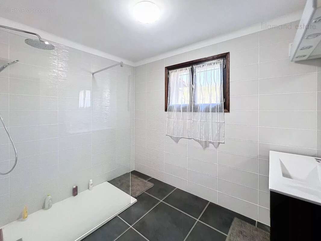 Corse du sud - Ajaccio - Sarrola-Carcopino - Maison - Grand terrain - photo 12