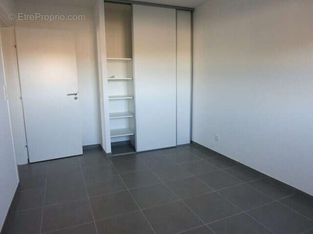 Appartement à SAINT-JEAN-DE-VEDAS