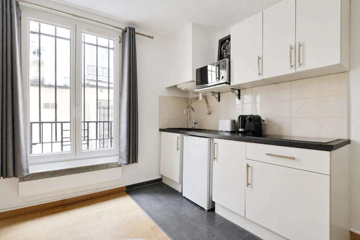 Appartement à PARIS-11E