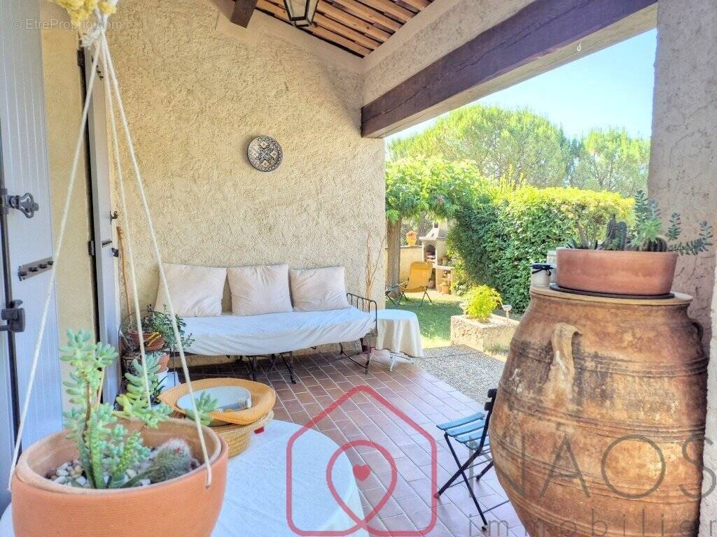 Maison à GREOUX-LES-BAINS