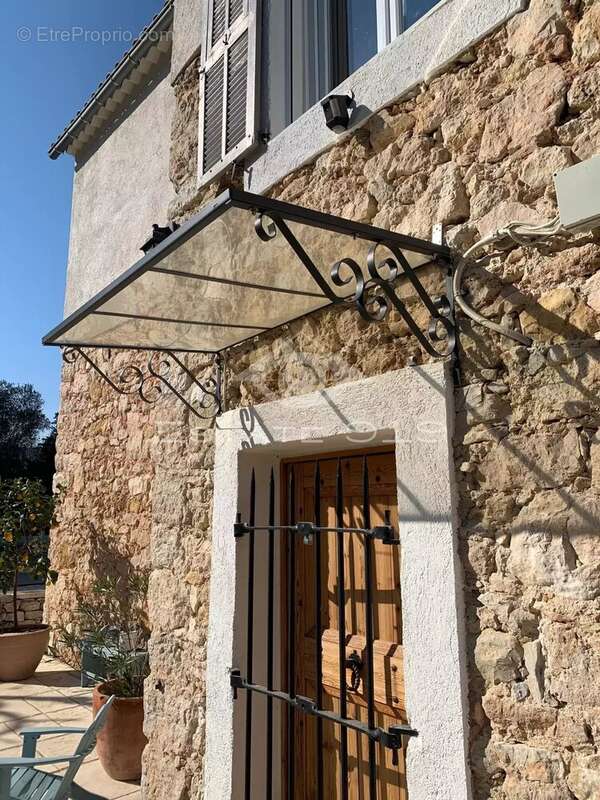 Maison à LE ROURET