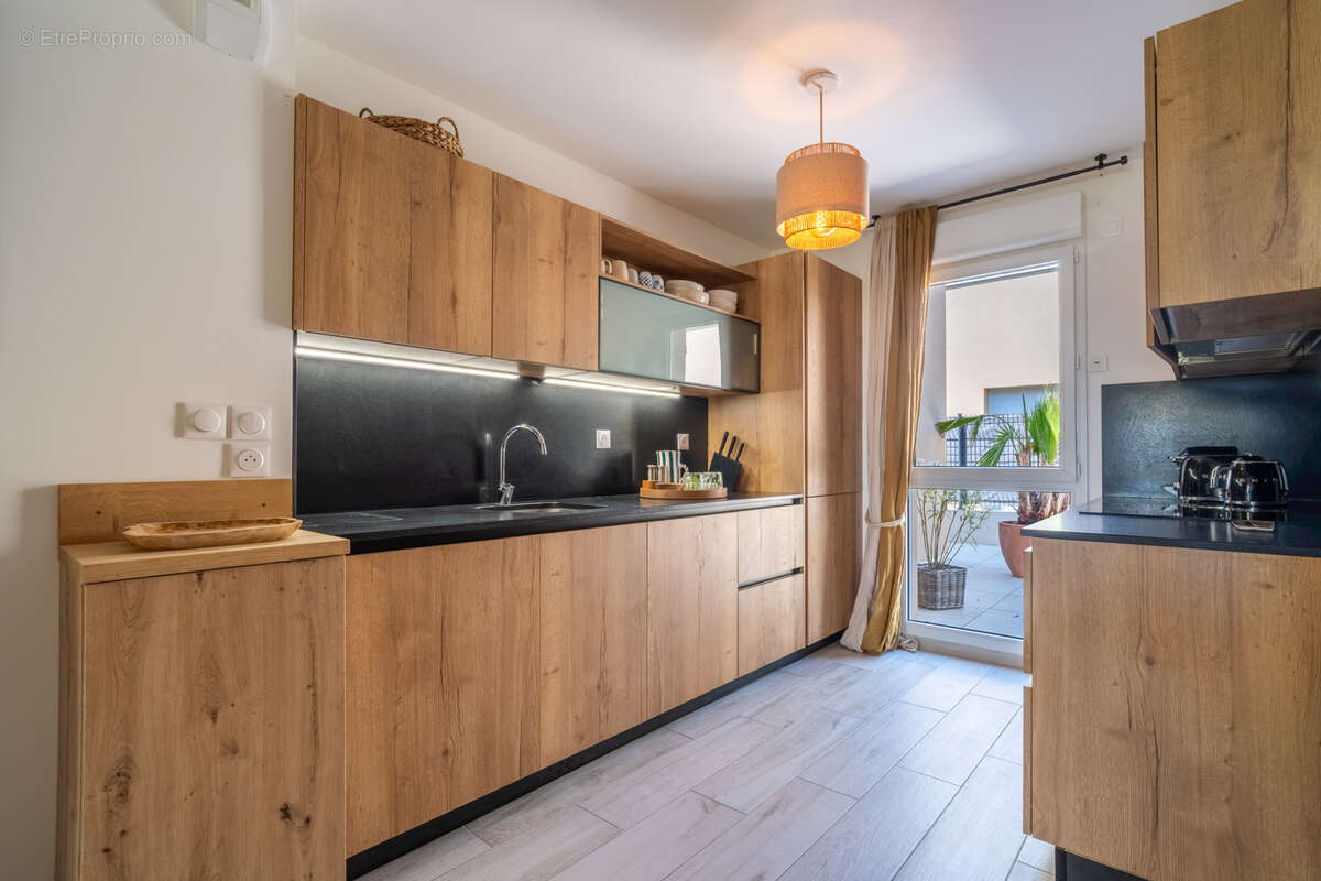Appartement à SIX-FOURS-LES-PLAGES