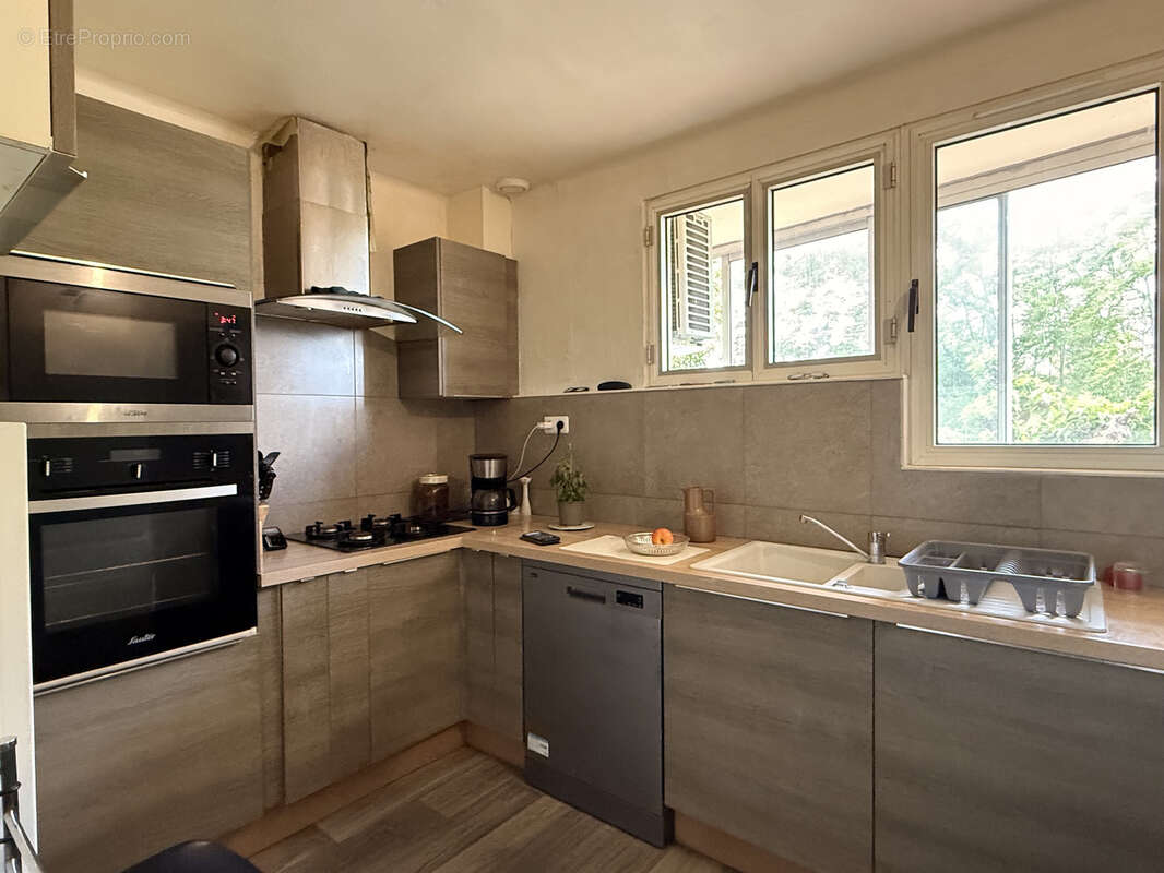 Appartement à PONT-SAINT-ESPRIT