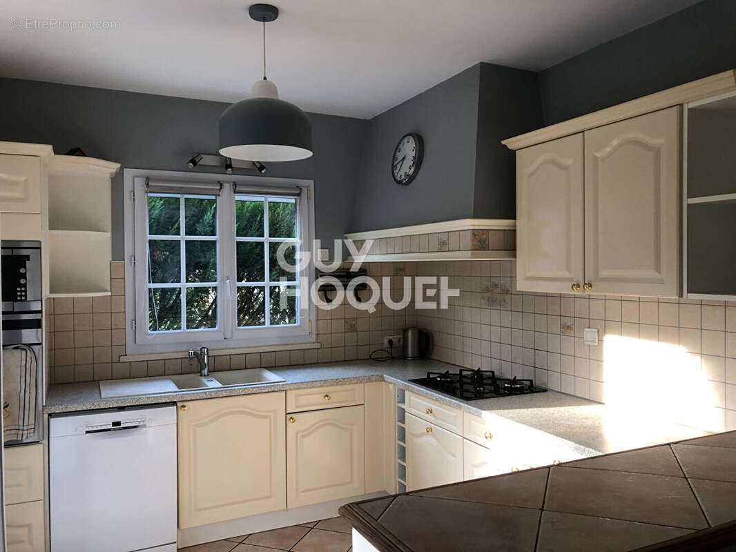 Maison à EZY-SUR-EURE