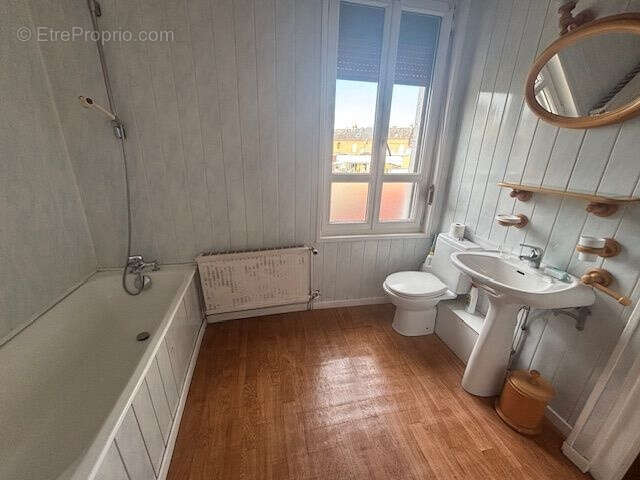 Maison à EU