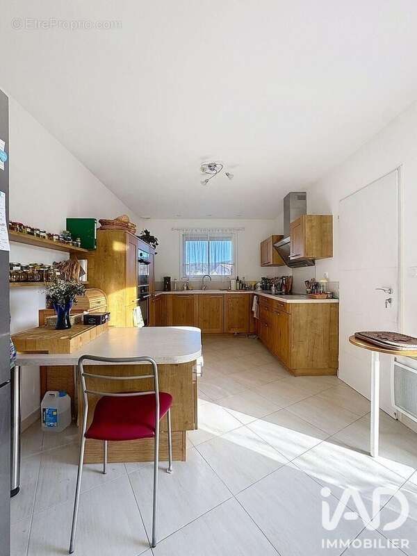 Maison 111 m² à Clermont-L'herault  - photo 6