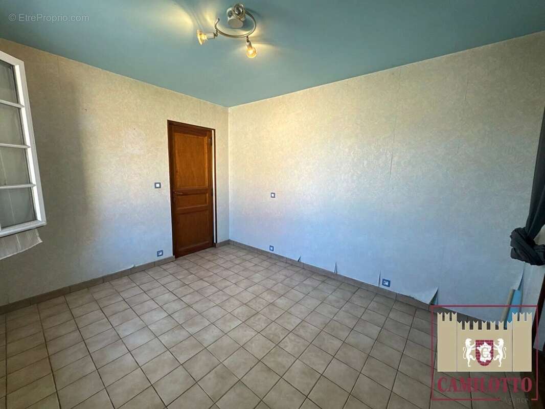 Maison à NOGENT-LE-ROI