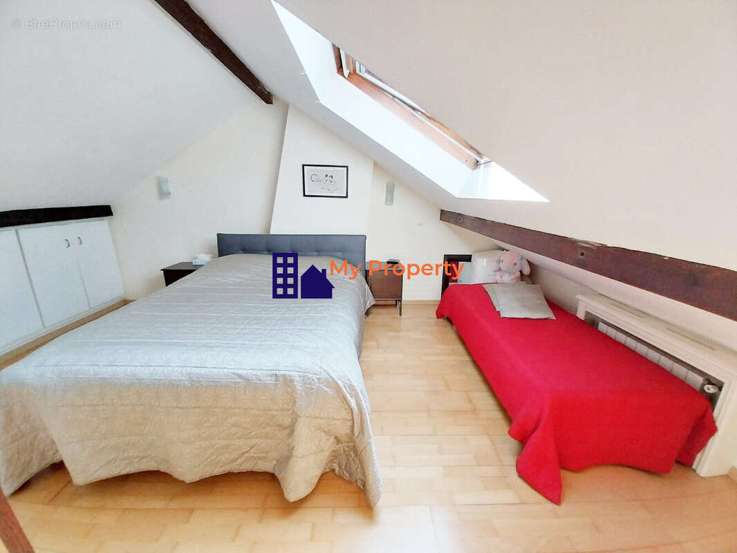 Maison à SARTROUVILLE