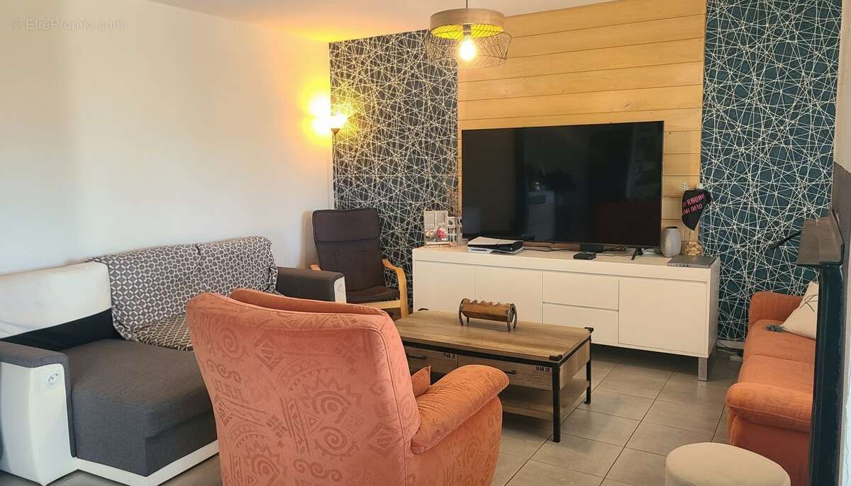 Maison à GOUDOURVILLE