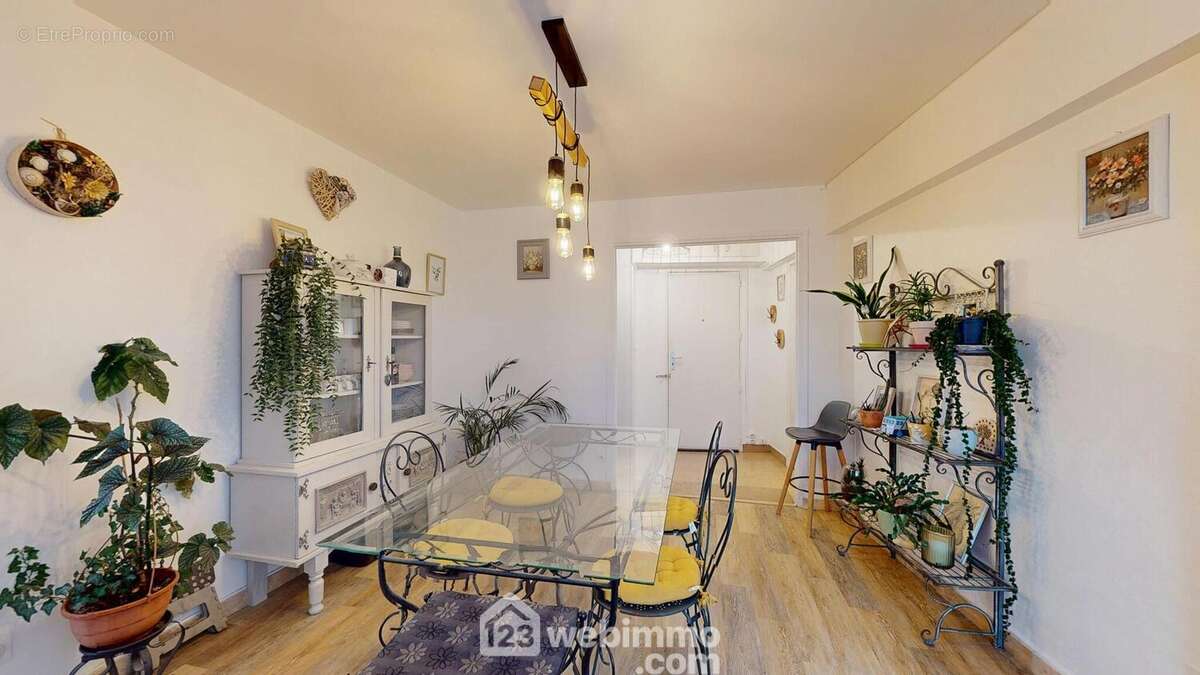 Appartement à NOYON