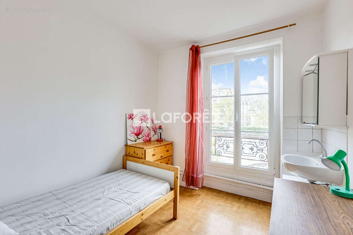 Appartement à PARIS-12E