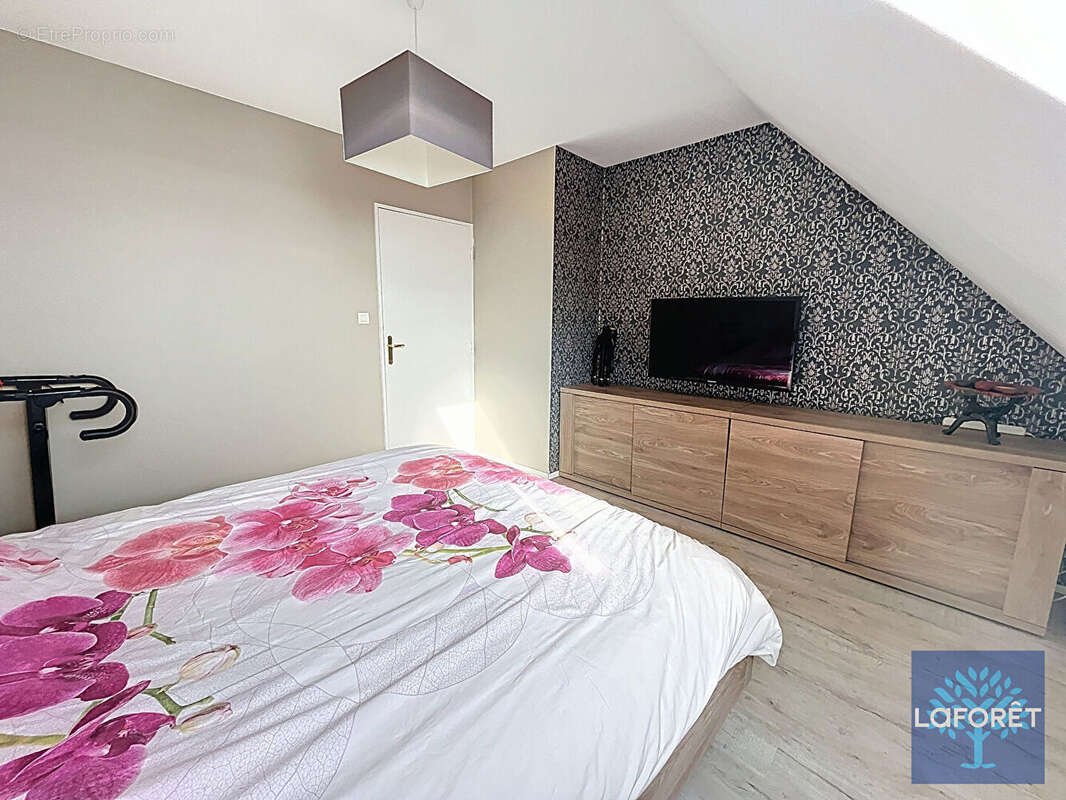 Maison à VALENCIENNES