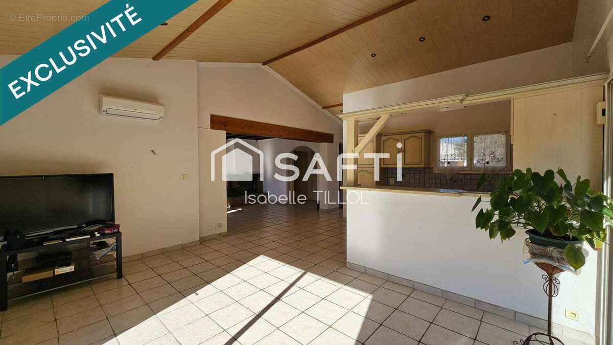 Photo 7 - Maison à TRIAIZE