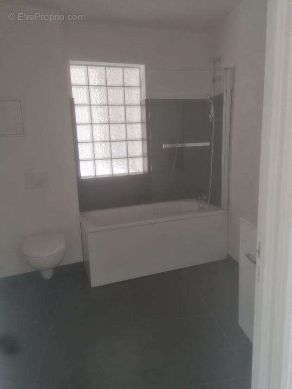 Appartement à GONNEVILLE-LA-MALLET