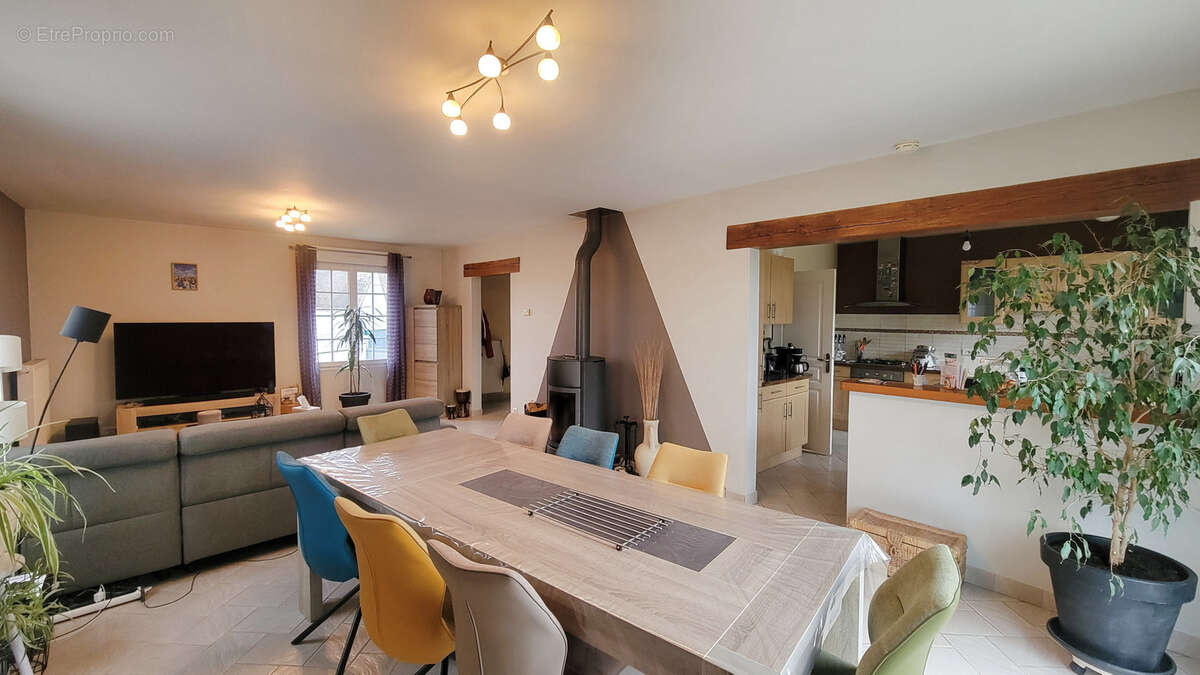 Maison à CHALMAISON