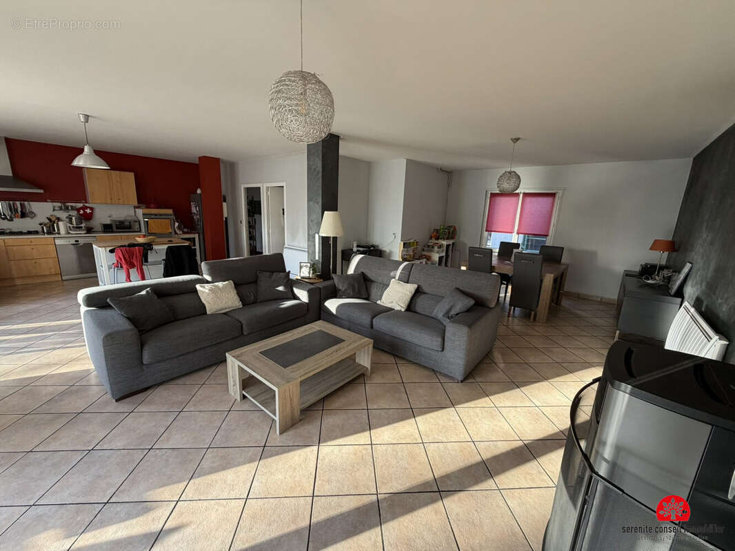 Maison à VENISSIEUX