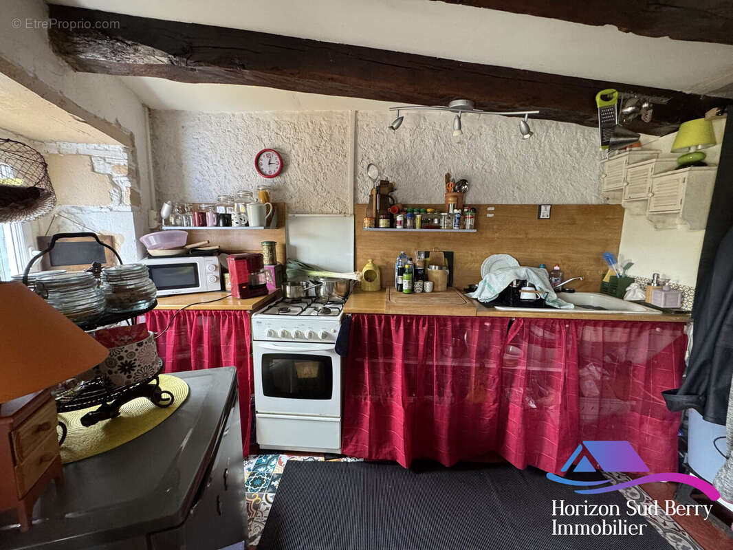 Le coin cuisine - Maison à BEDDES