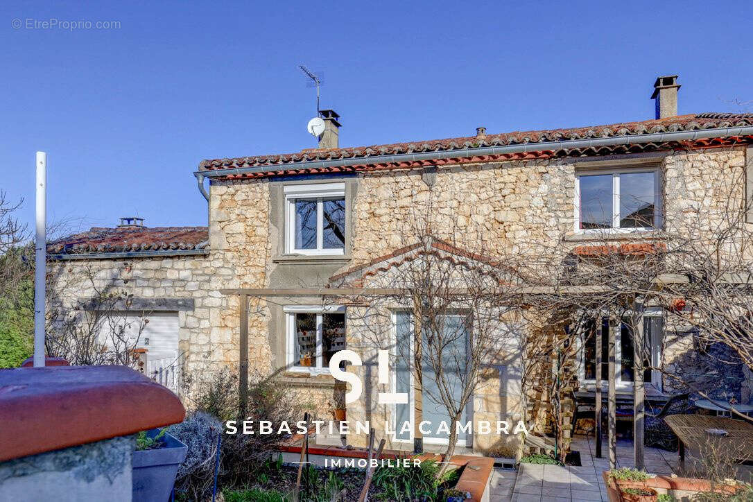 Maison à DENAT