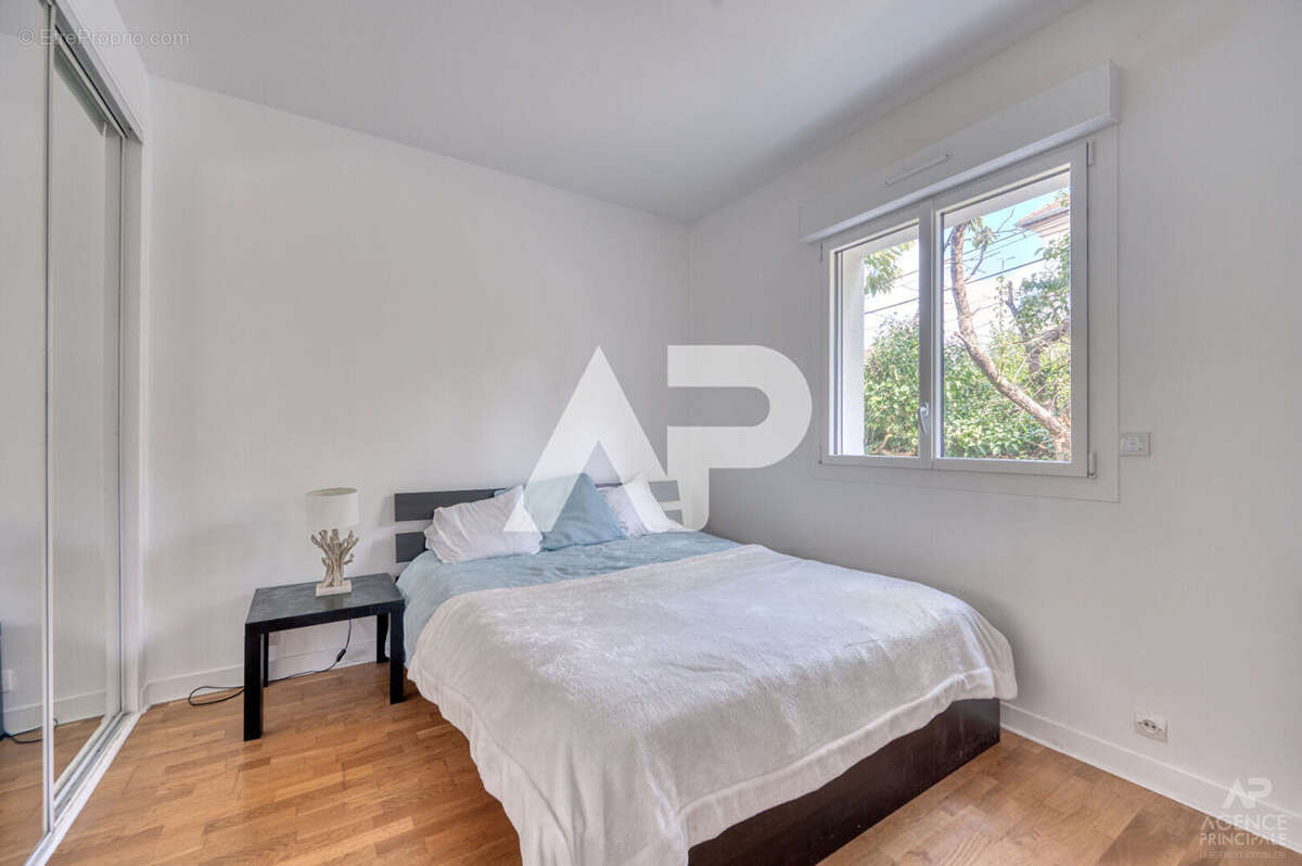 Maison à RUEIL-MALMAISON