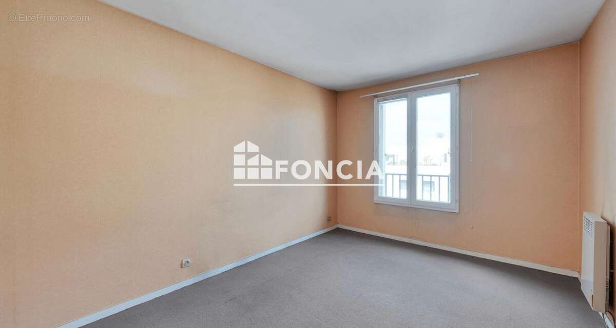 Appartement à BOURG-LA-REINE