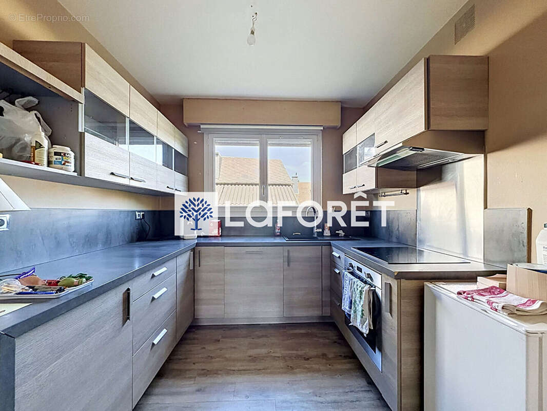 Appartement à LE MESNIL-ESNARD