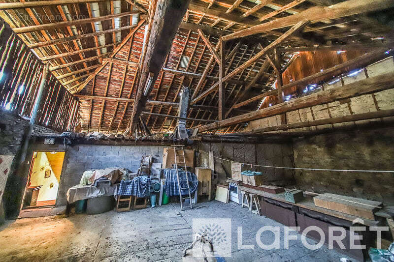 Maison à SAINT-SAUVEUR