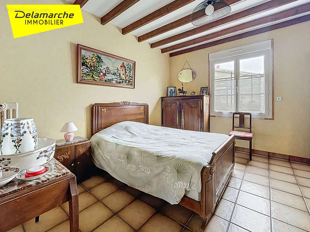 A VENDRE : Maison avec vie de plain-pied possible, proche commodités - photo 8