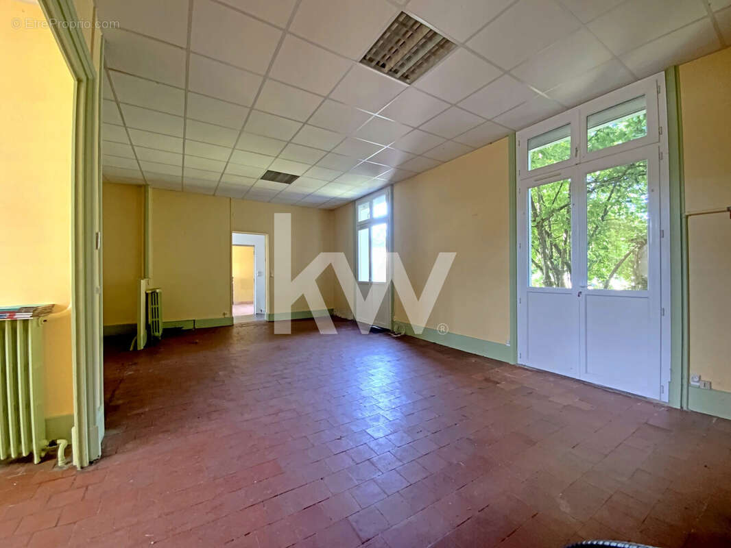 Maison 235 m² à La Ferte-Imbault  - photo 8