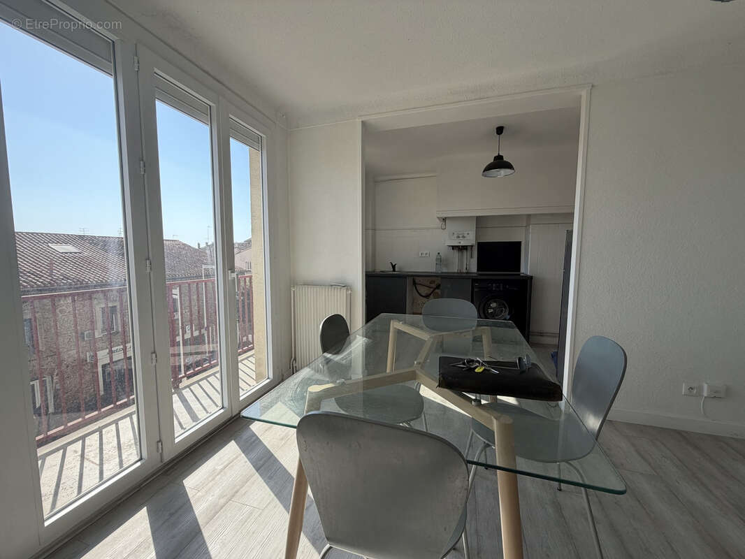 Appartement rénové - photo 3