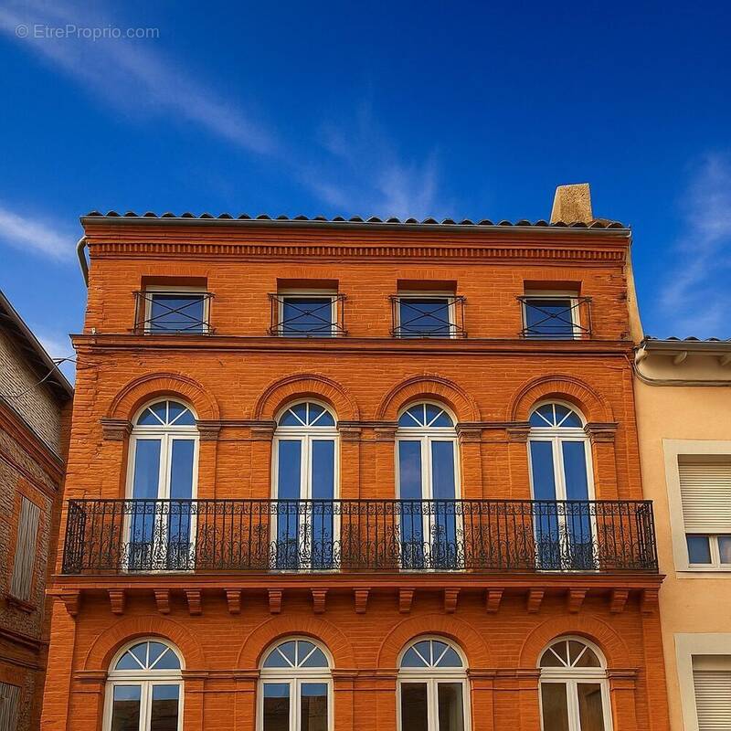Appartement à CARBONNE