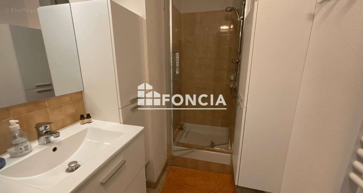 Appartement à SIX-FOURS-LES-PLAGES