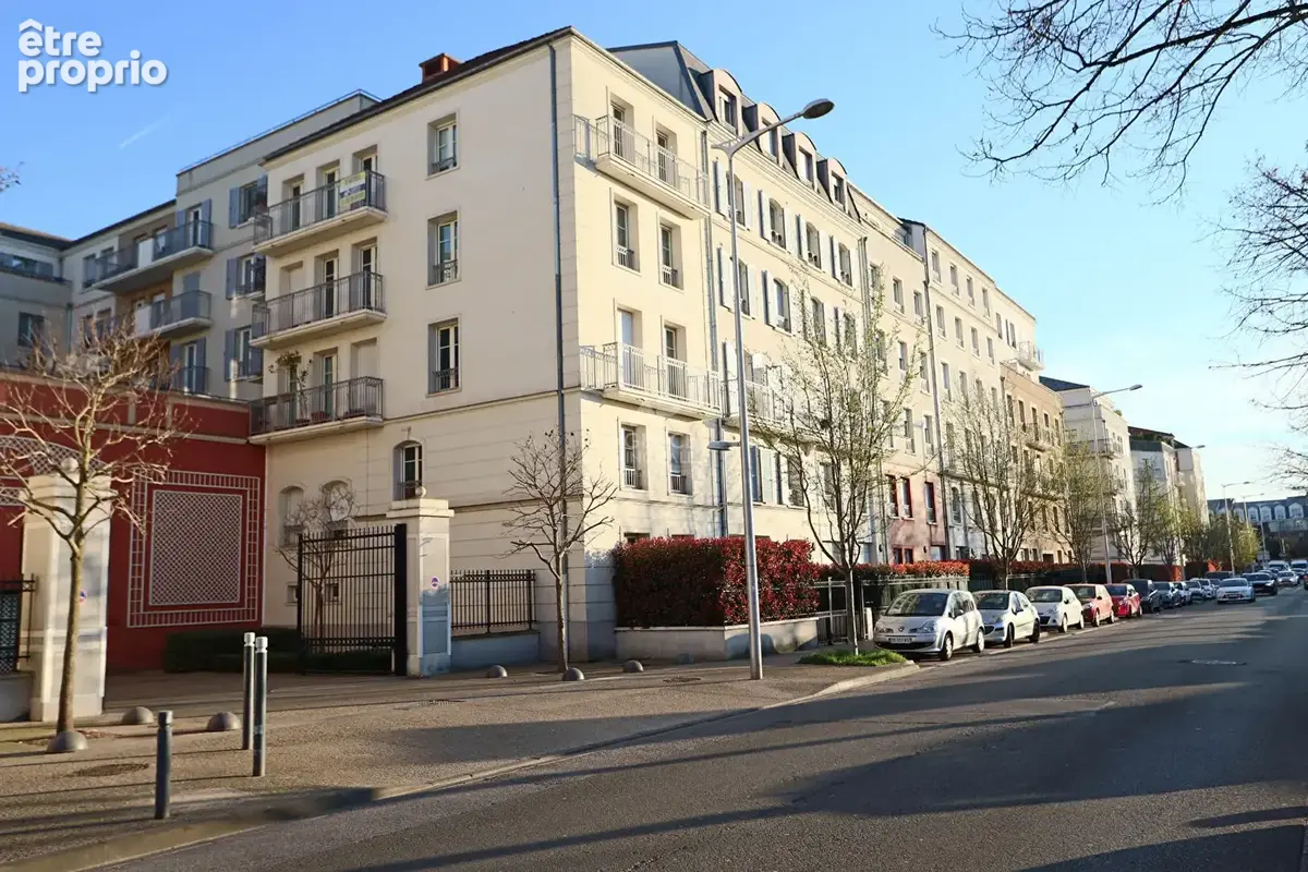 Appartement Poissy 4 pièce(s) 85.6 m2 - photo 13