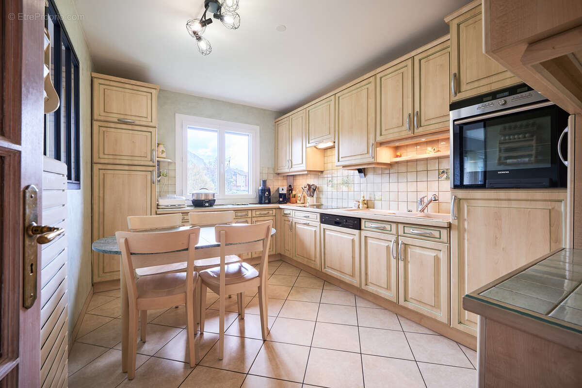 Appartement à ANNECY-LE-VIEUX