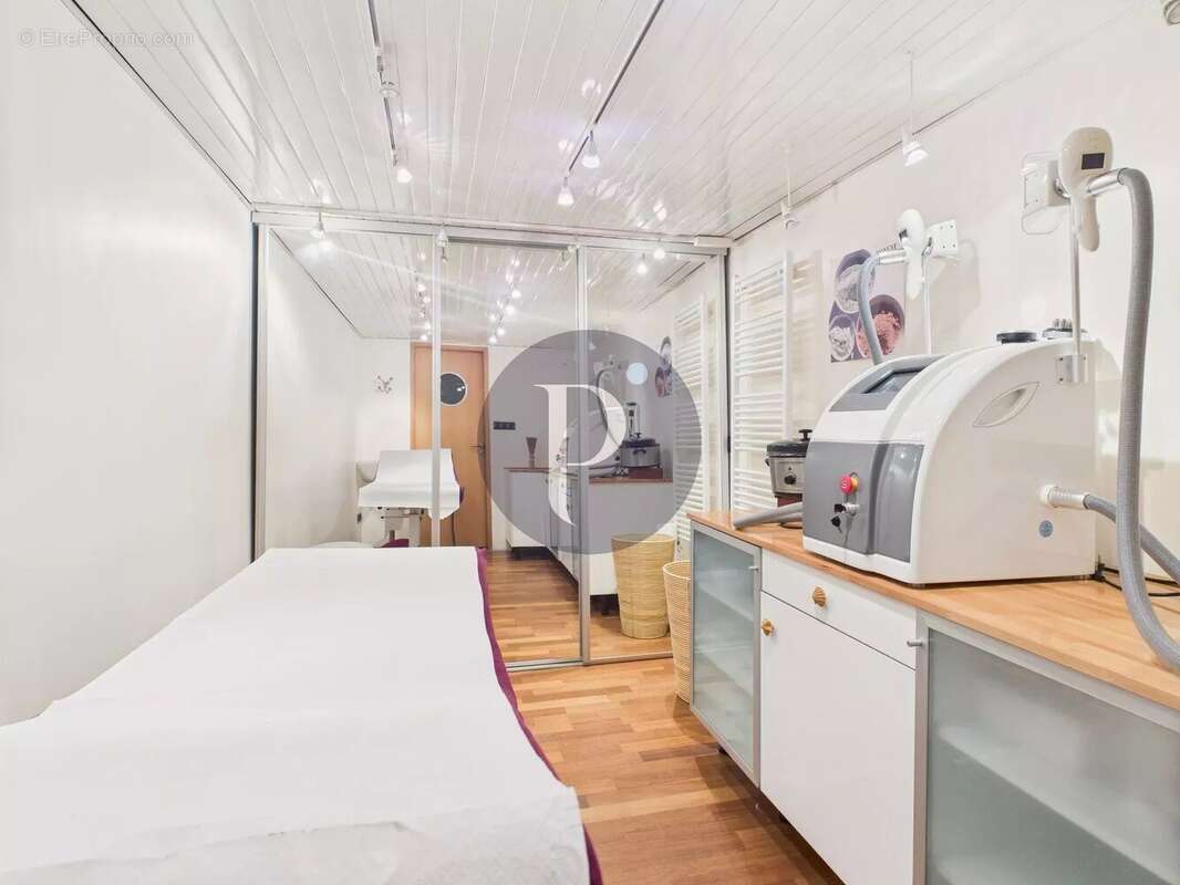 Commerce à CHATENAY-MALABRY