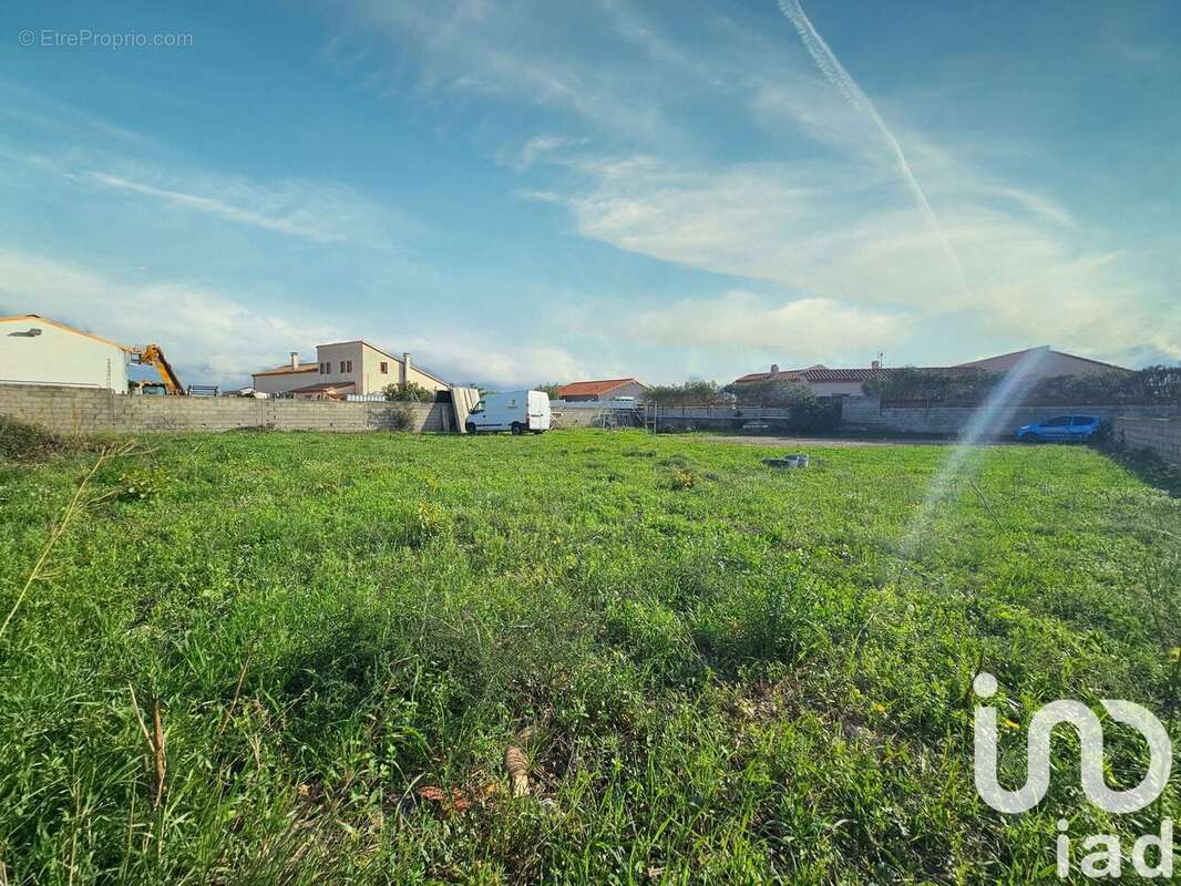 Photo 2 - Terrain à PIA