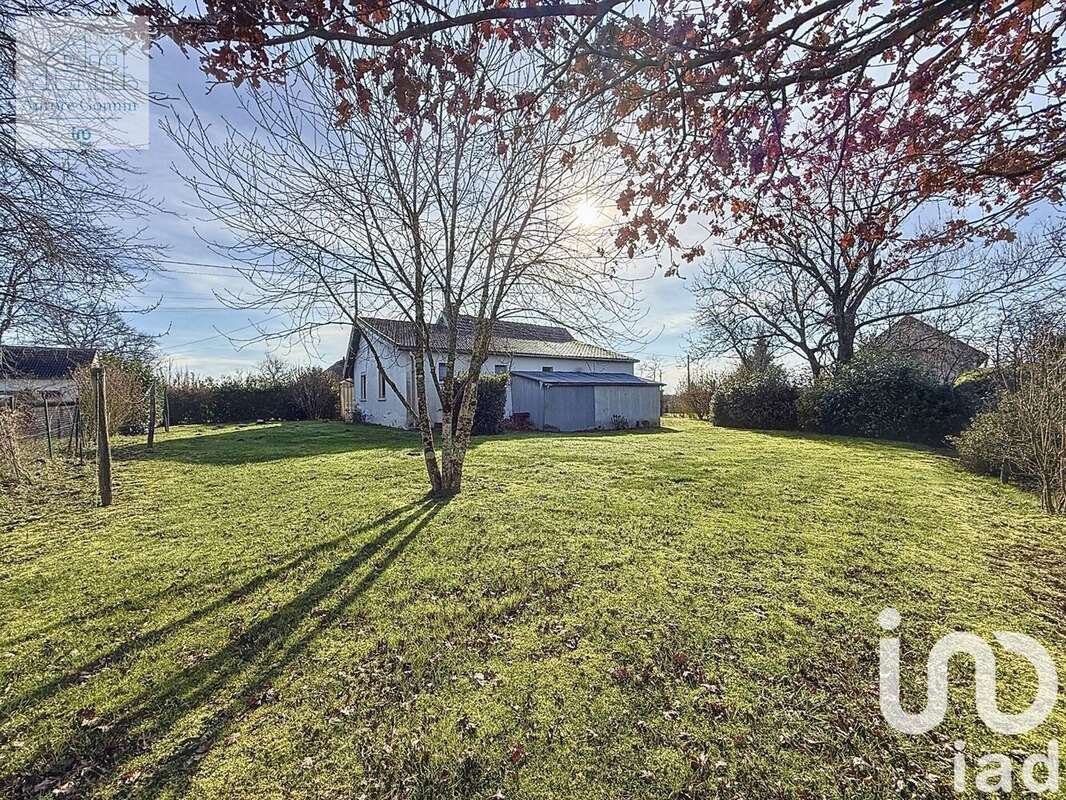 Photo 3 - Maison à LUCENAY-LES-AIX