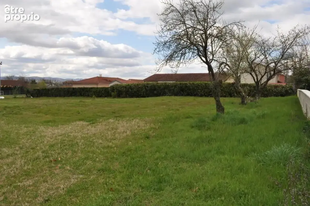 Terrain 1 087 m² à vendre à Montmerle-Sur-Saone (01090) - photo 4
