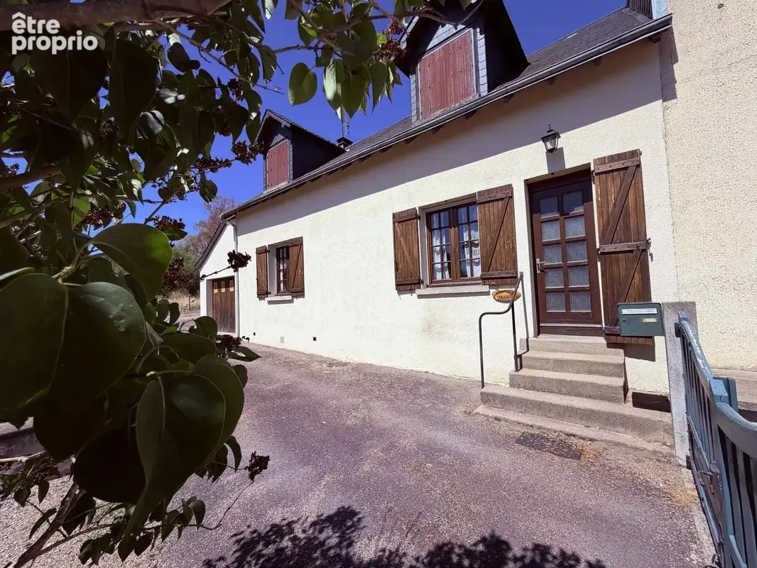 Maison à la campagne avec garages et grand jardin - Indre 36 - photo 1