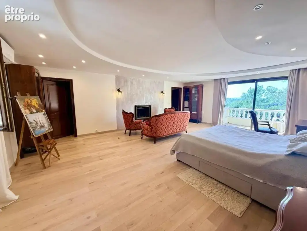 PROPRIÉTÉ D’EXCEPTION (634 M2 de surface utile) - photo 12