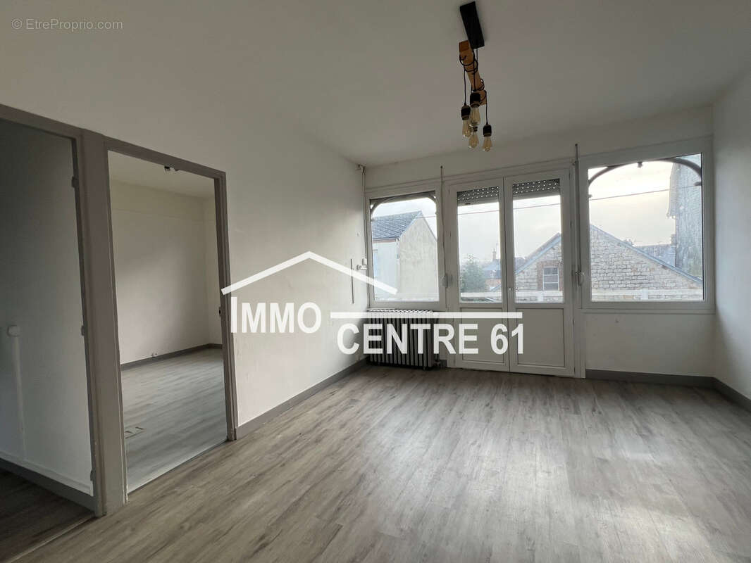 Maison à LA FERTE-MACE