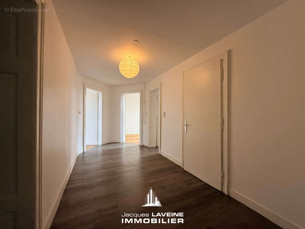 Metz-triangle impérial appartement 4 pieces + combles aménageables - photo 9