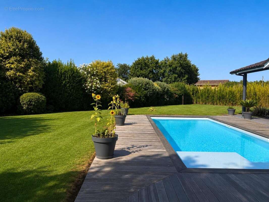 Maison 180 m² à Gujan-Mestras  - photo 8