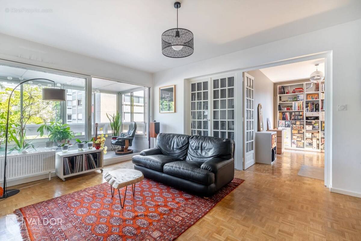 Appartement à CALUIRE-ET-CUIRE
