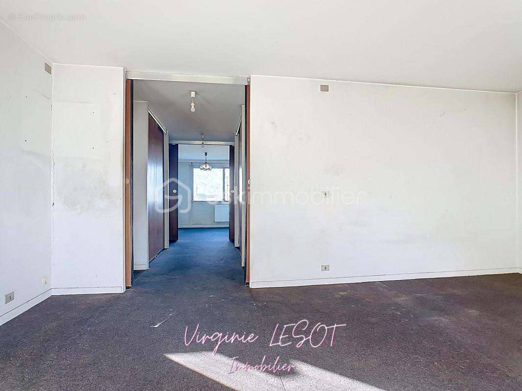 Appartement à VAIRES-SUR-MARNE