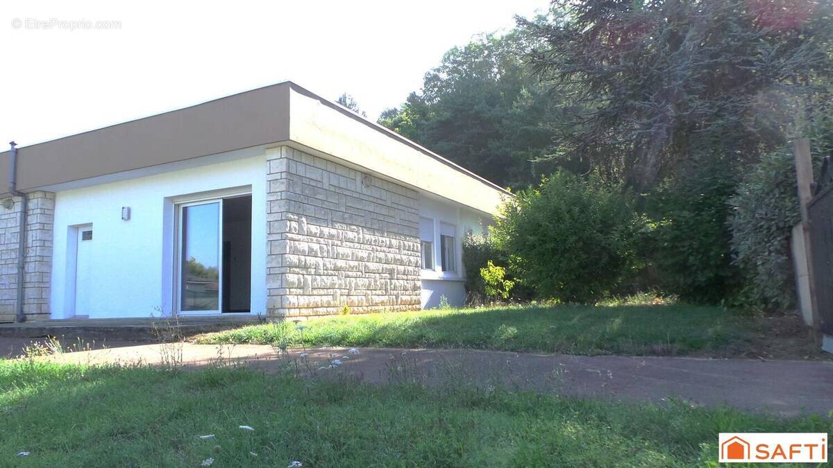 Photo 1 - Maison à SAINT-PATERNE-RACAN