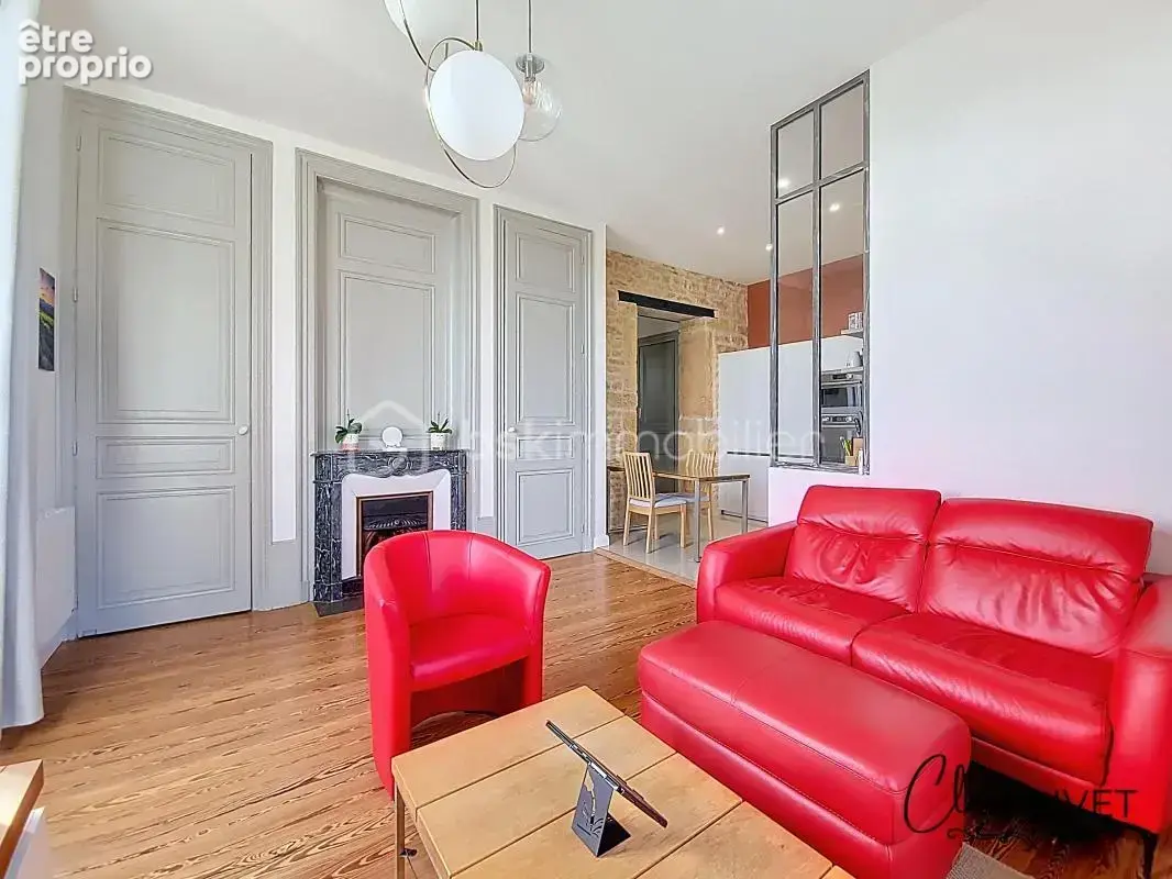  Exclusivité – T3 de charme dans maison de maître du XIXe siècle – Limas  - photo 2