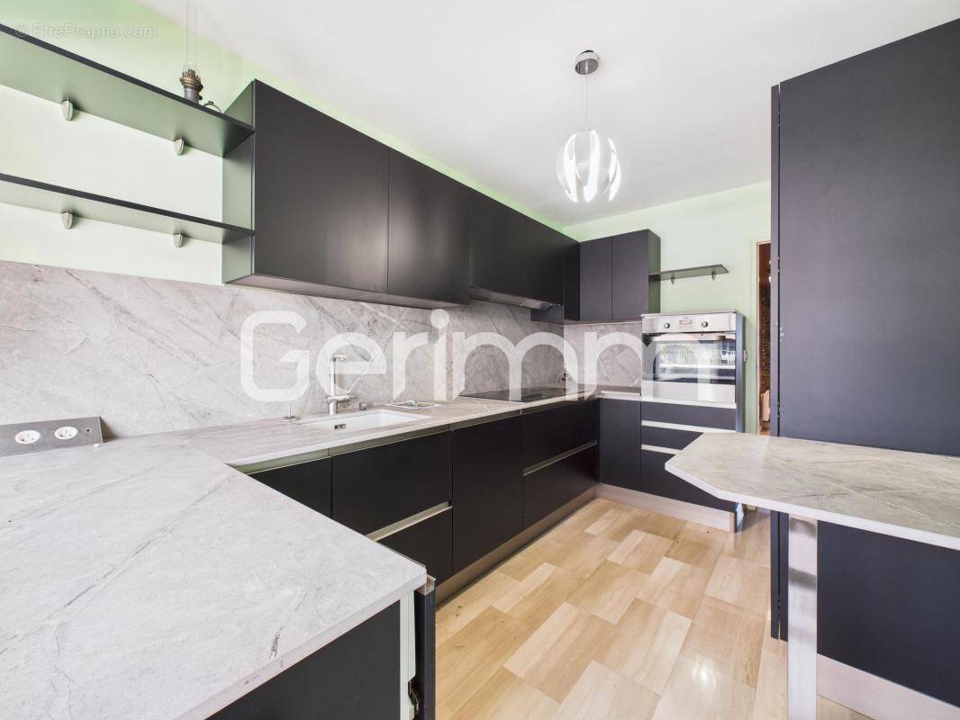 Appartement à AIX-LES-BAINS