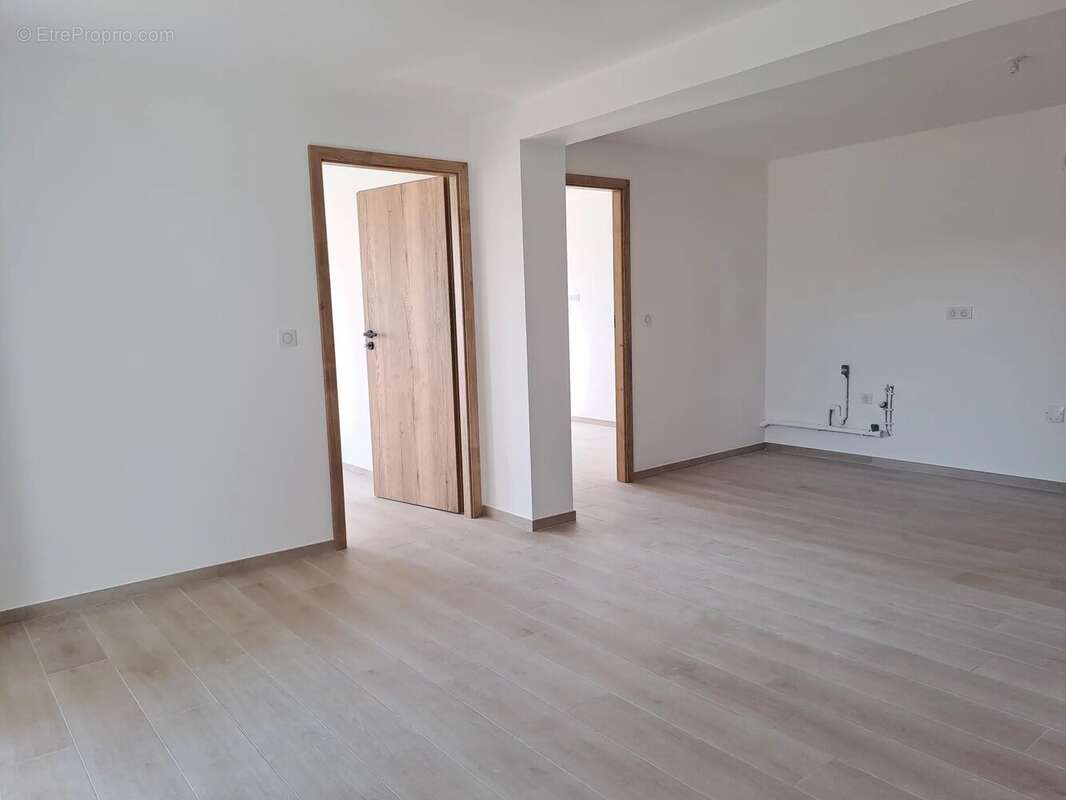 Lajoux – T3 avec 1 terrasse de 18 m² - photo 3