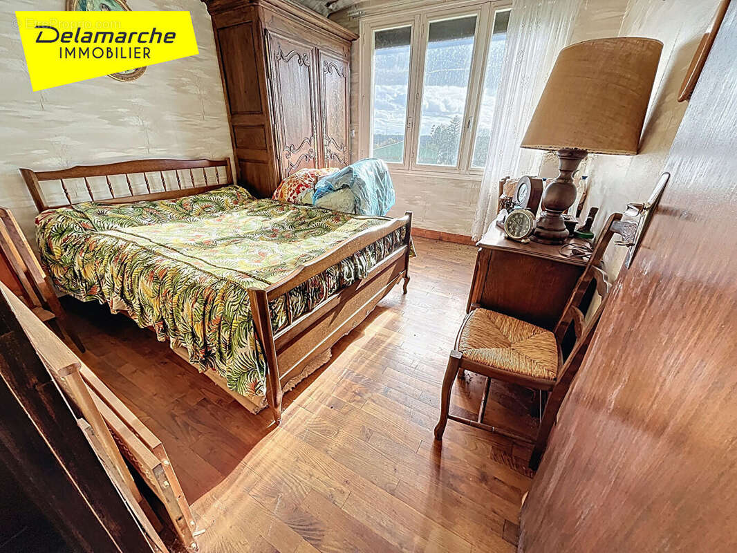 Maison à ISIGNY-LE-BUAT